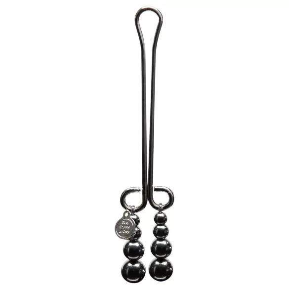 Fifty Shades Darker - intim piercing - metal