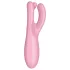 Satisfyer Threesome 4 - vibrator za klitoris s upravljanjem putem aplikacije (rozi)