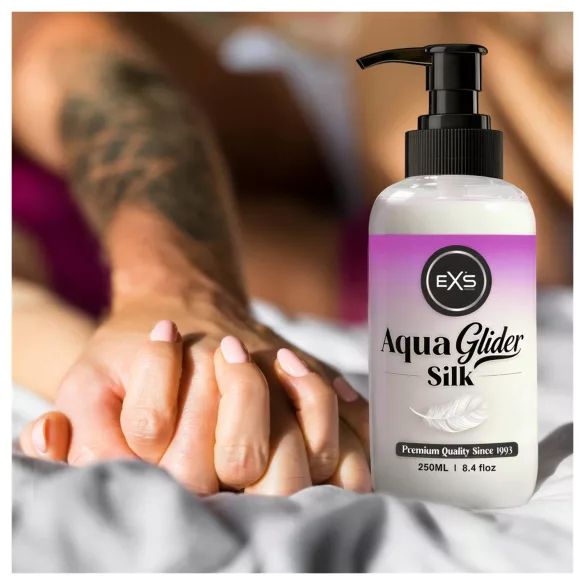 EXS AquaGlider Silk - svilenkasti lubrikant na bazi vode u bočici s pumpicom (250 ml)