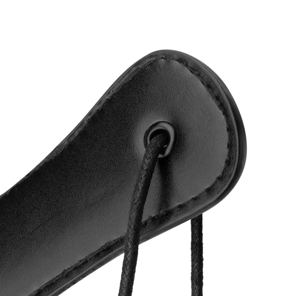 Bedroom Fantasies - paddle za spanking - efekt kože - crna